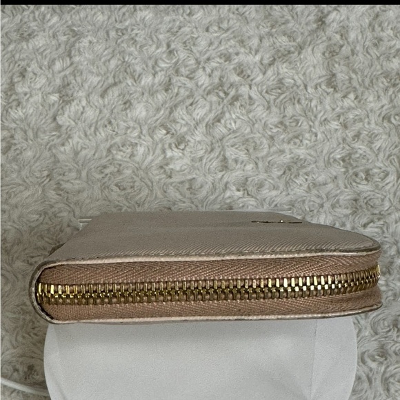 Prada Logo Saffiano Zip Around Wallet - Picture 12 of 12